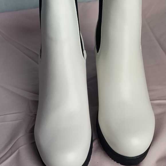 Dream Pair Women's Size 6 Ankle Platform Boots Thick Sole Balance - Picture 8 of 16